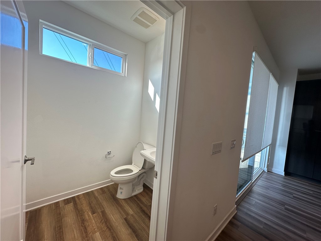 1654 Pomona Ave Avenue