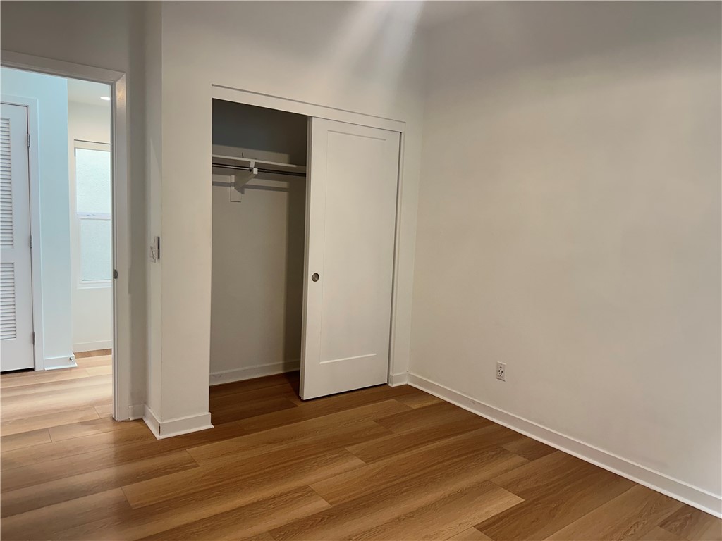 1654 Pomona Ave Avenue