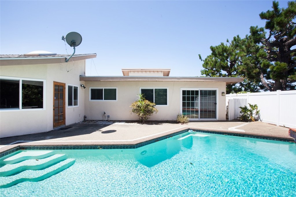 5111 Harcum Lane