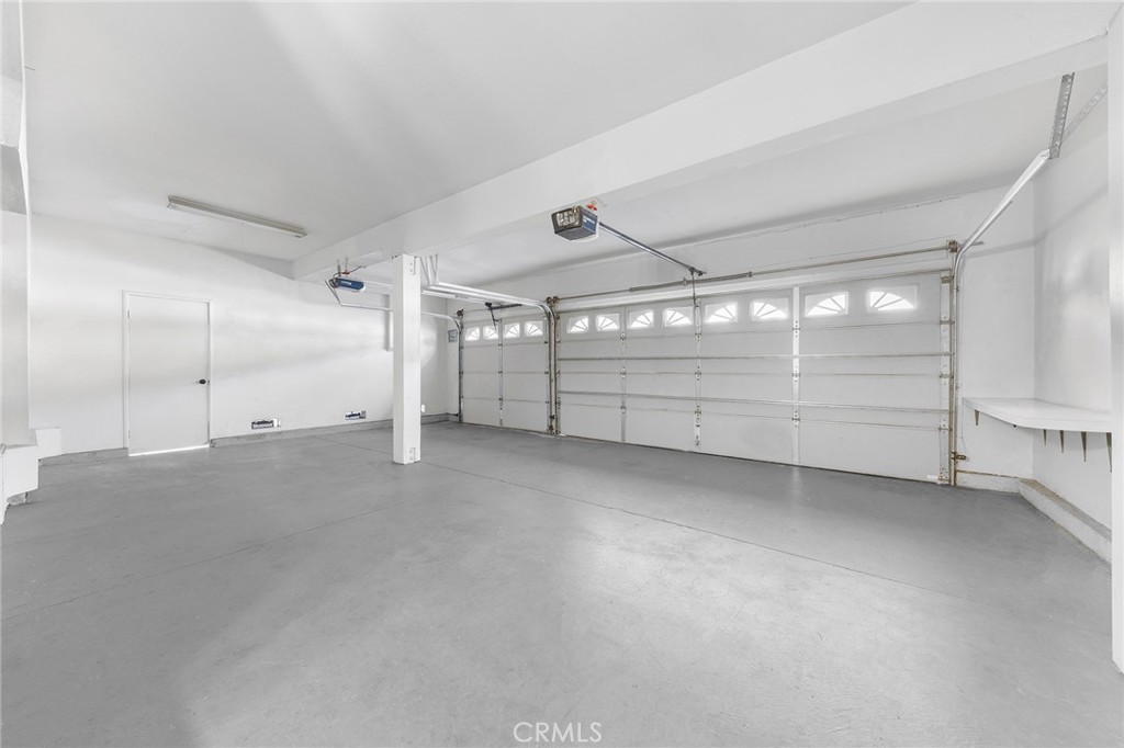 13931 Ravenwood Drive