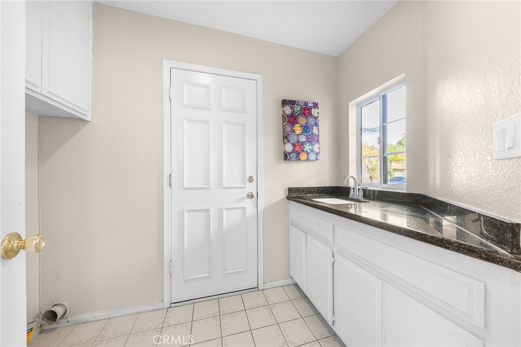 13931 Ravenwood Drive