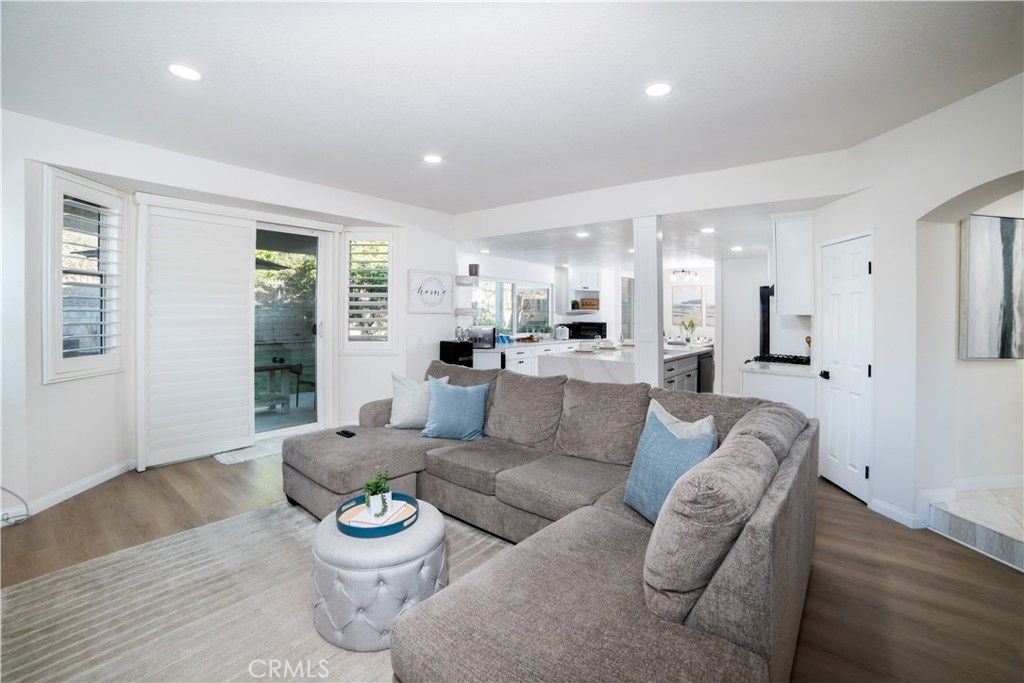 21003 Stoddard Wells Road