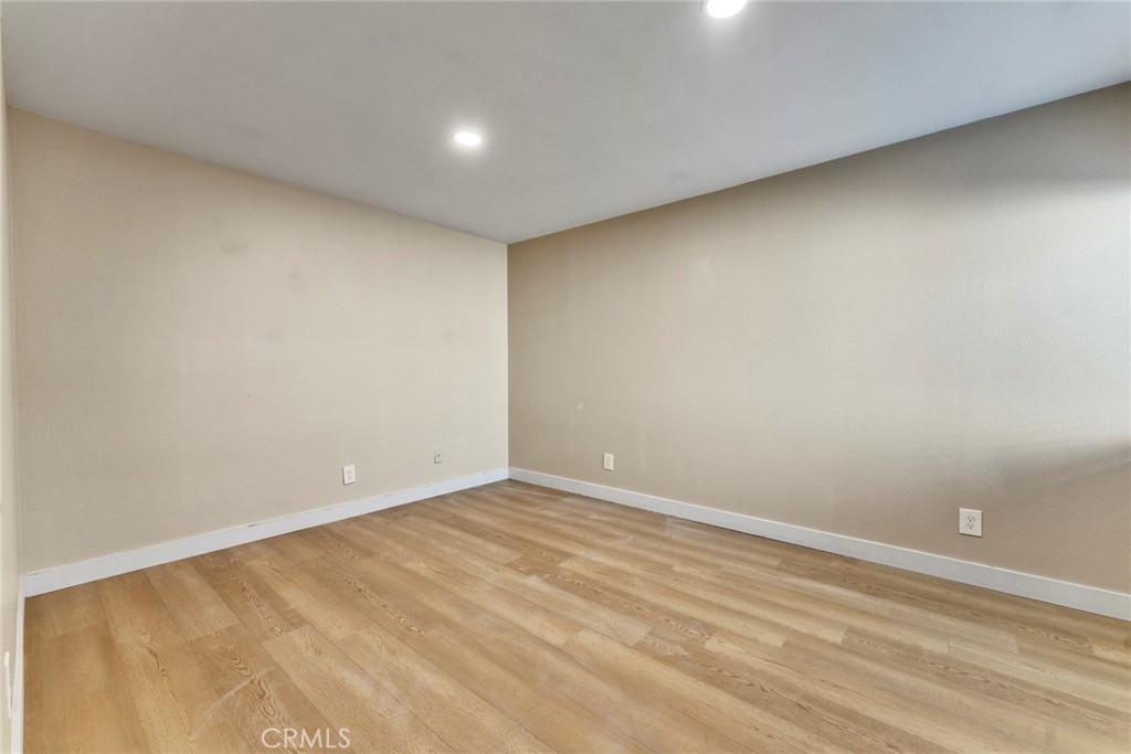 1120 Cleghorn Drive F