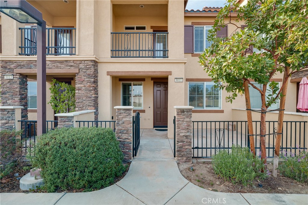 8011 City View Place