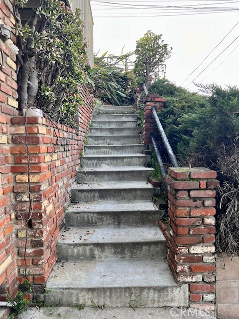 210 Mooney Drive