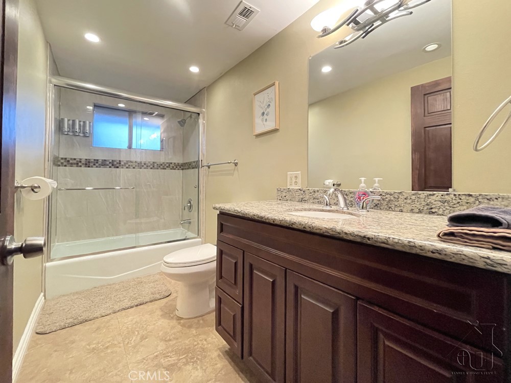 2702 Thule Lane
