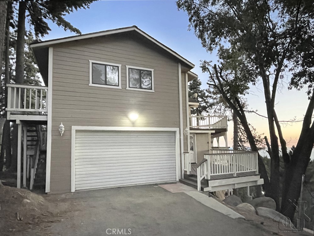 2702 Thule Lane