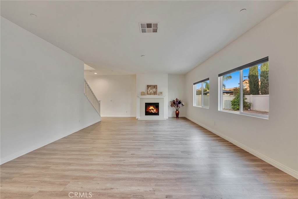 6846 Riverglen Court