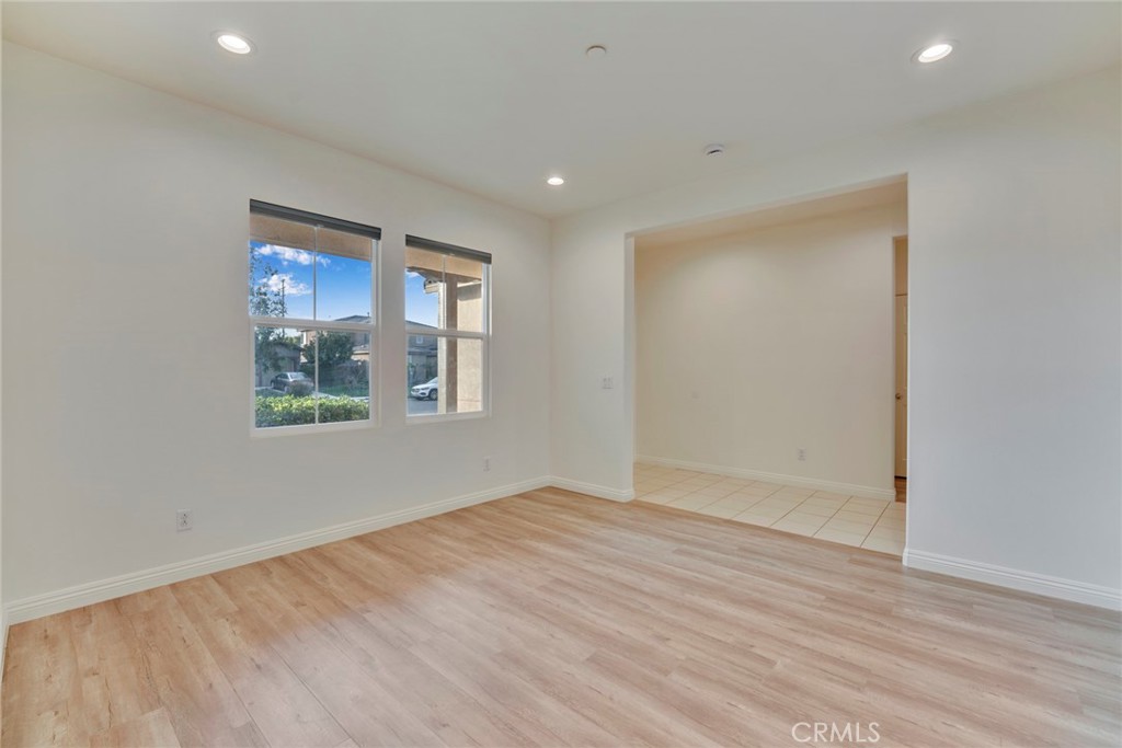 6846 Riverglen Court