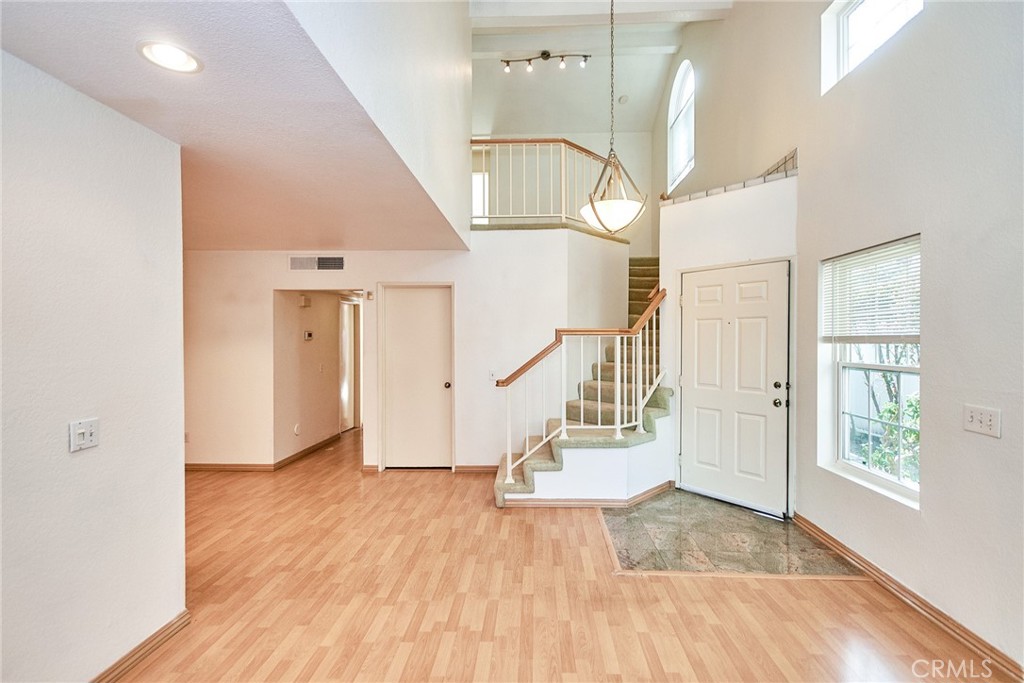 13148 Pinnacle Court