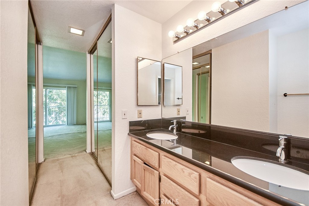 13148 Pinnacle Court