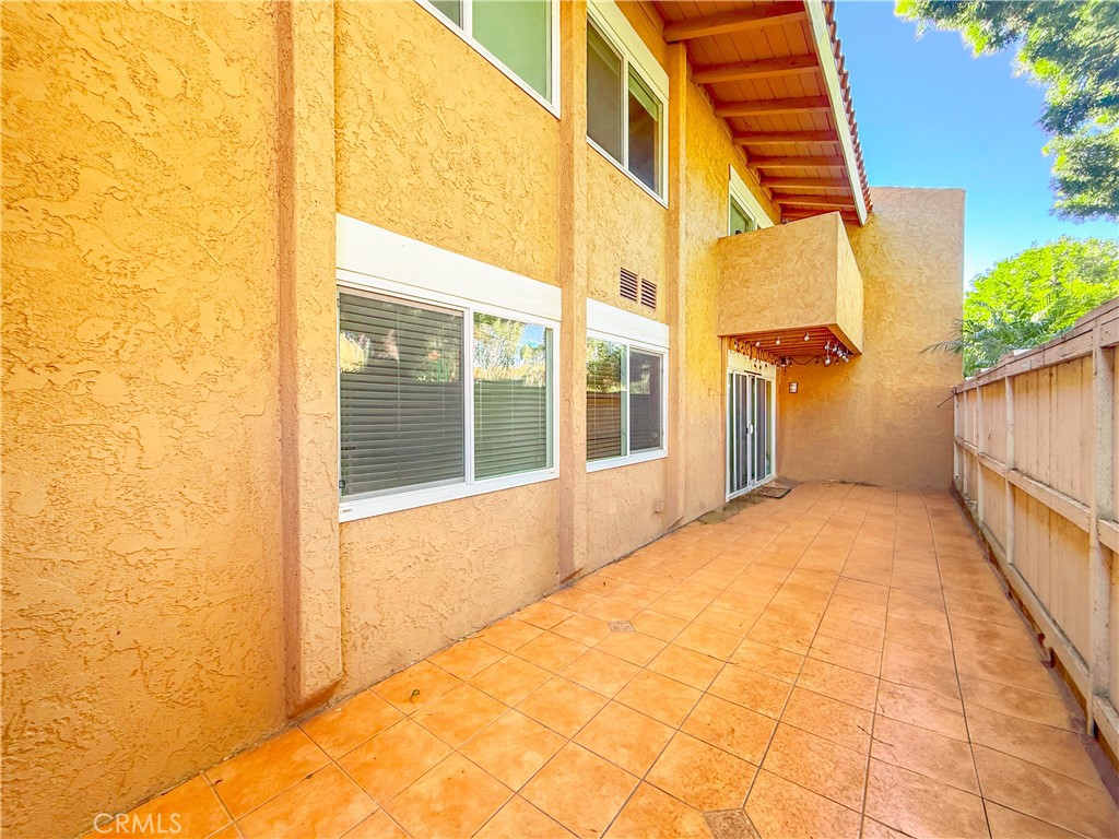 1001 W Macarthur Boulevard 99