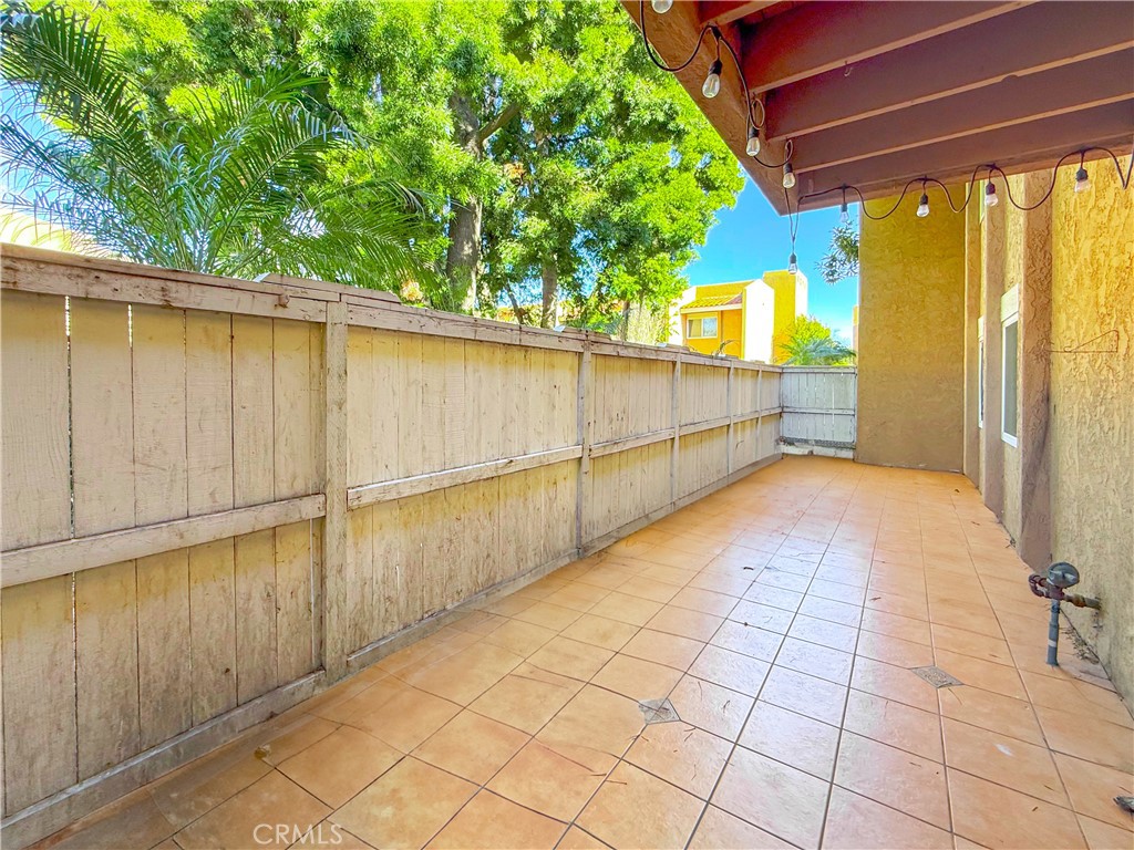 1001 W Macarthur Boulevard 99