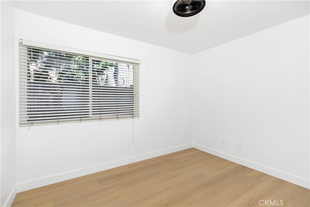 1001 W Macarthur Boulevard 99
