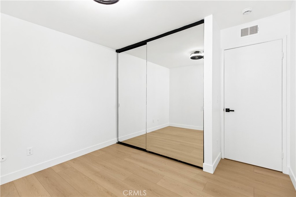 1001 W Macarthur Boulevard 99