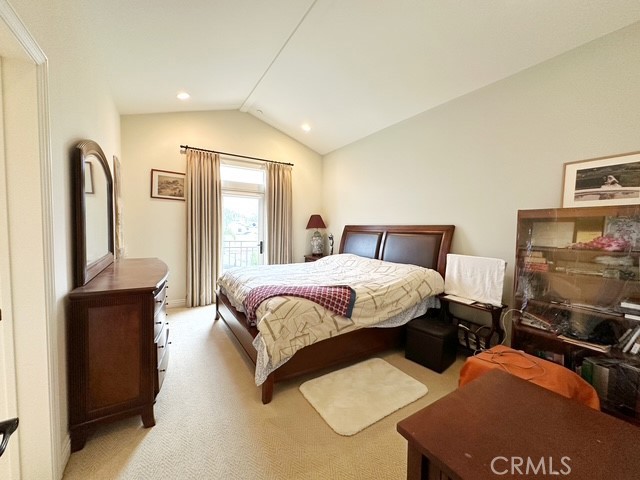 4541 Colfax Avenue 111