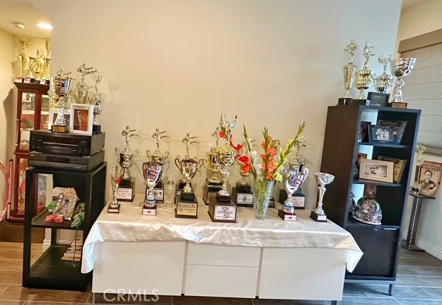 4541 Colfax Avenue 111