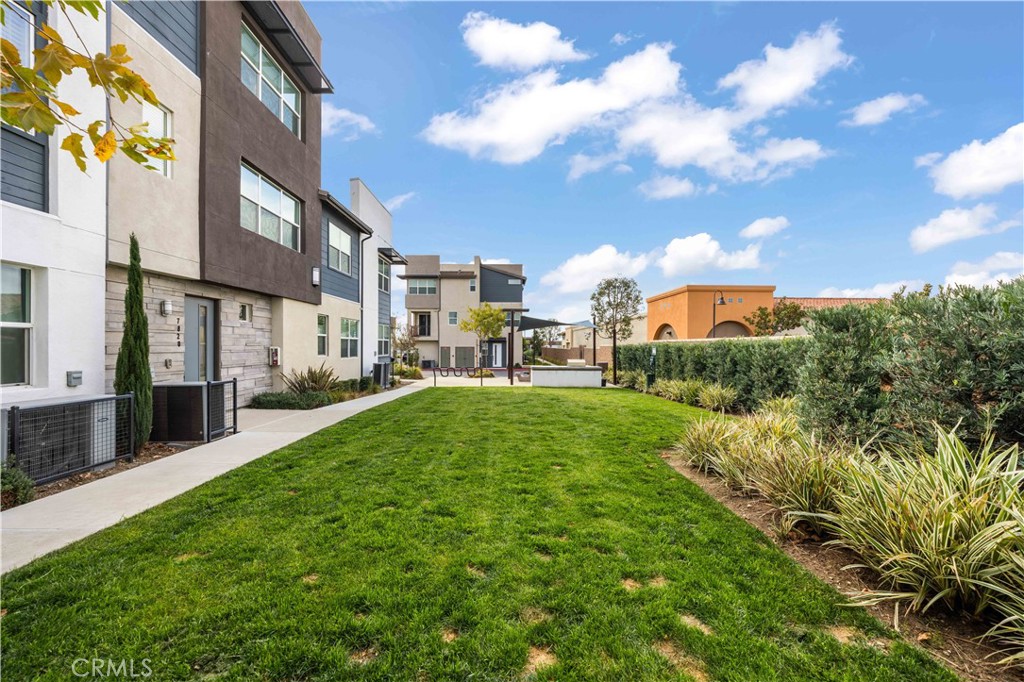 7816 Paxton Pl, Rancho Cucamonga