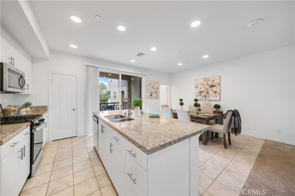 7816 Paxton Pl, Rancho Cucamonga