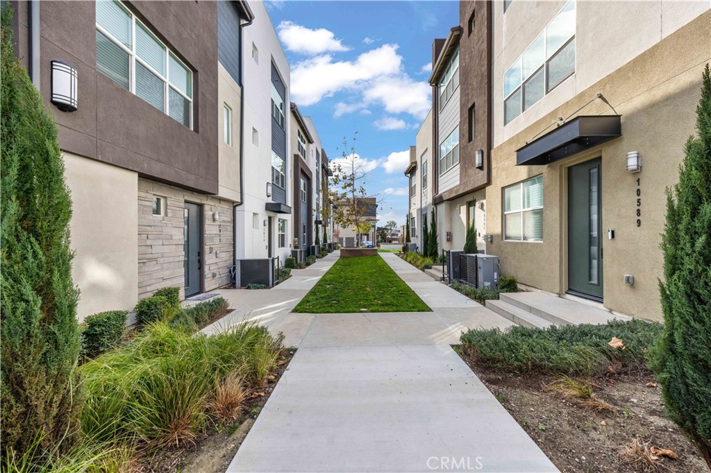 7816 Paxton Pl, Rancho Cucamonga