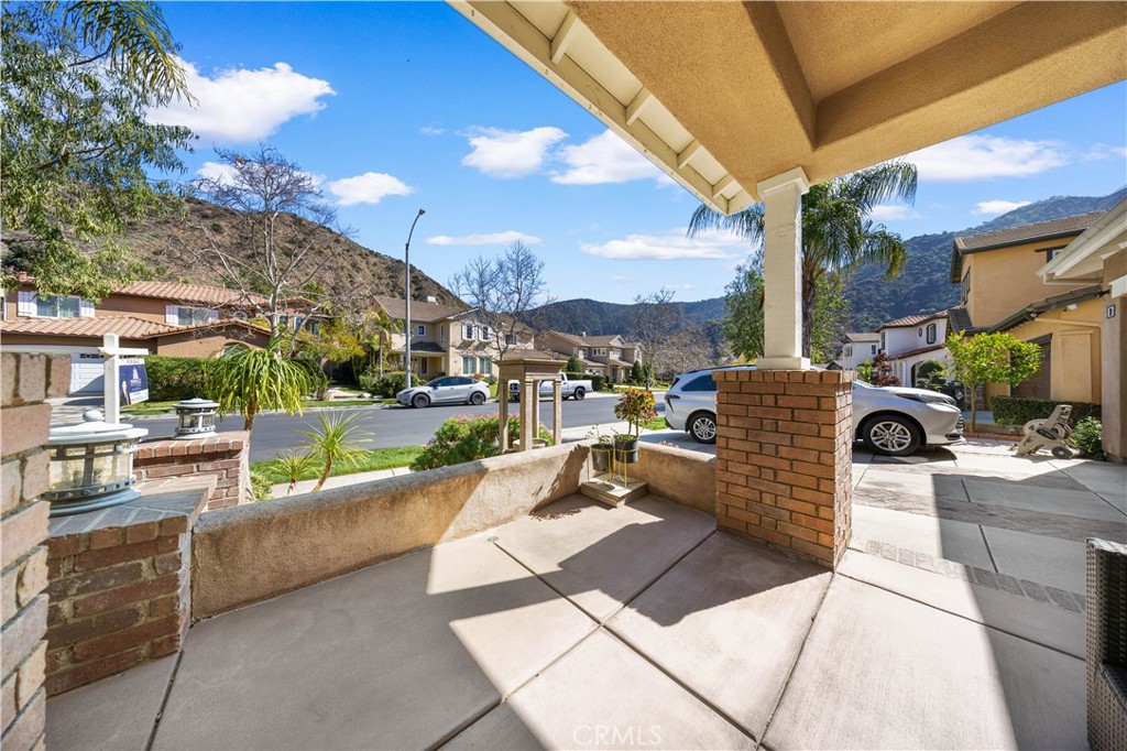 20 Turning Leaf Way