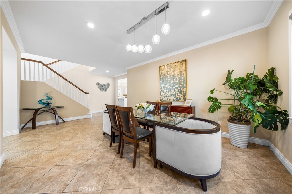 20 Turning Leaf Way