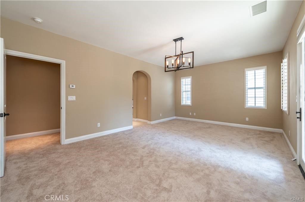 3955 E Callaway Drive