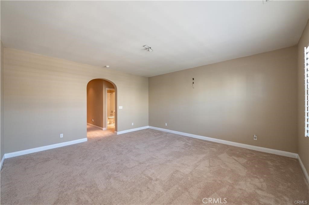 3955 E Callaway Drive