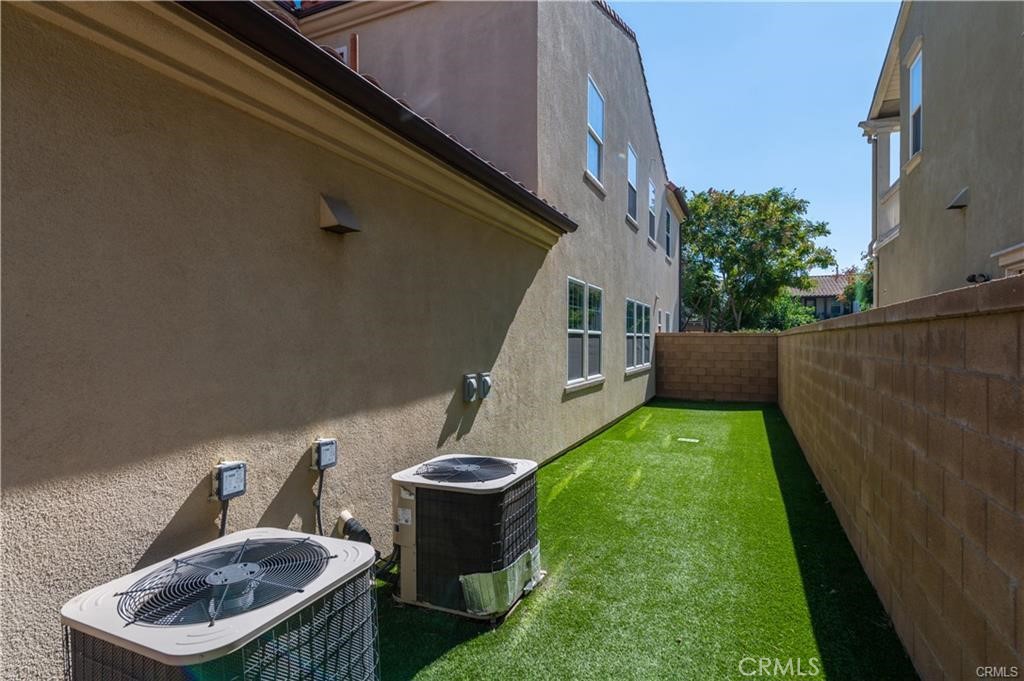 3955 E Callaway Drive