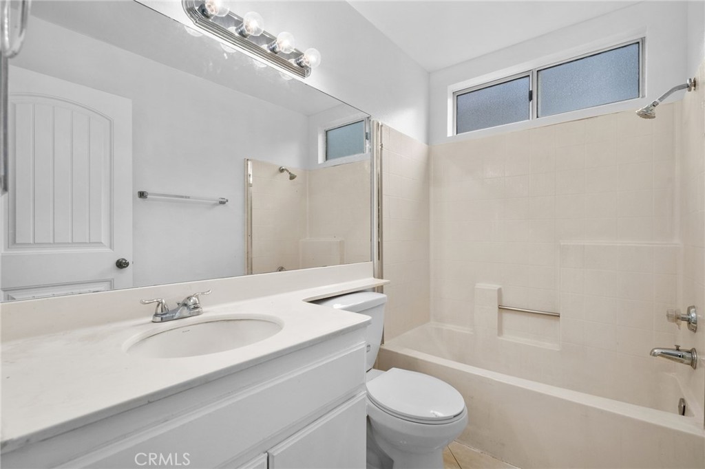 15376 Sandhurst Street