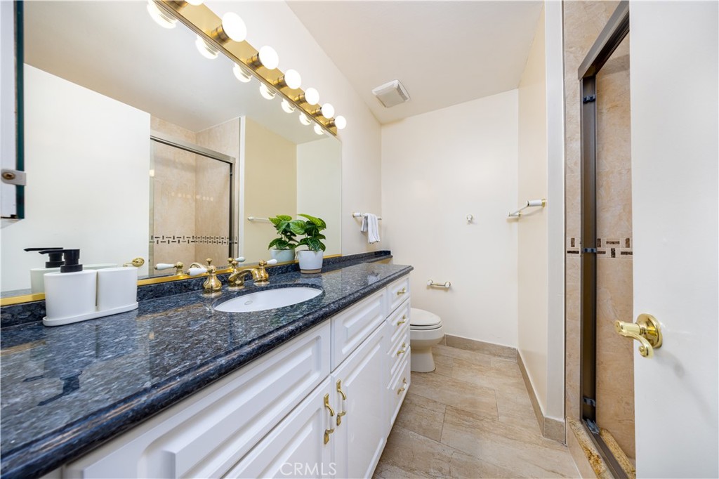 1523 Autumn Hill Road