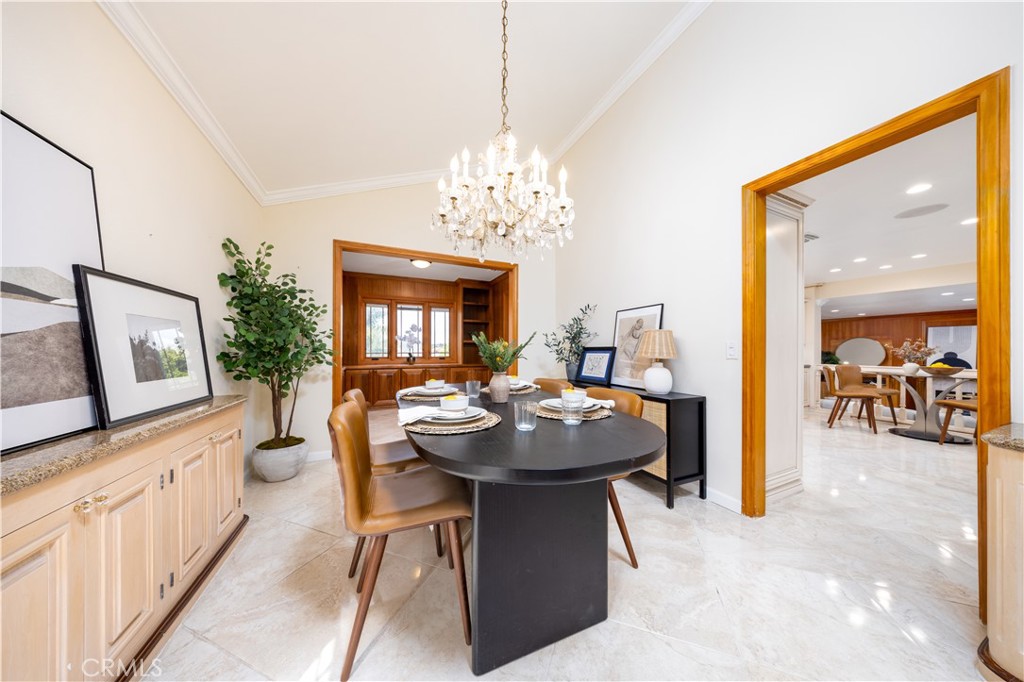 1523 Autumn Hill Road