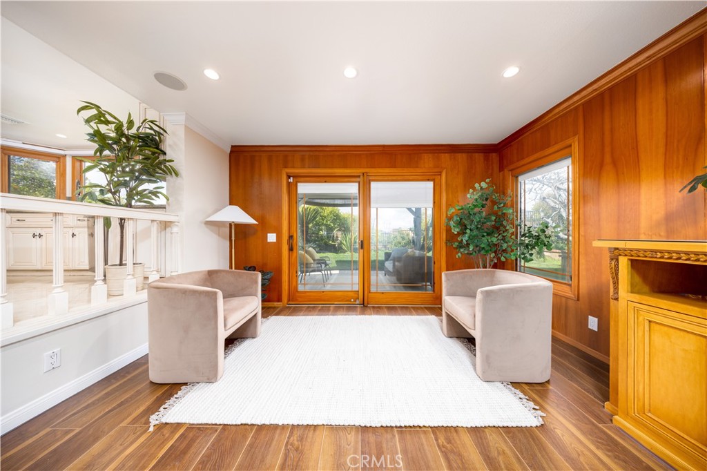 1523 Autumn Hill Road