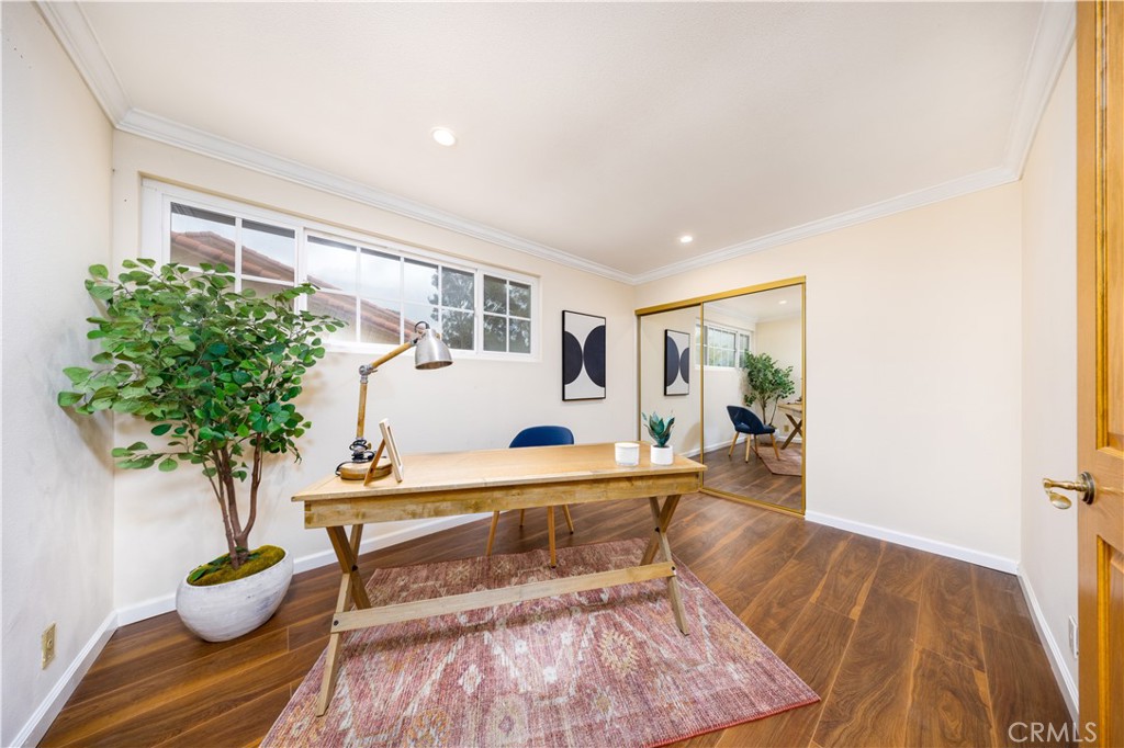 1523 Autumn Hill Road