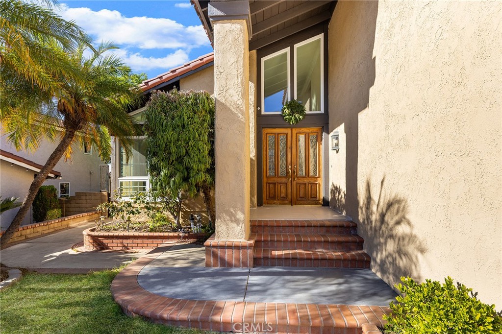 1523 Autumn Hill Road