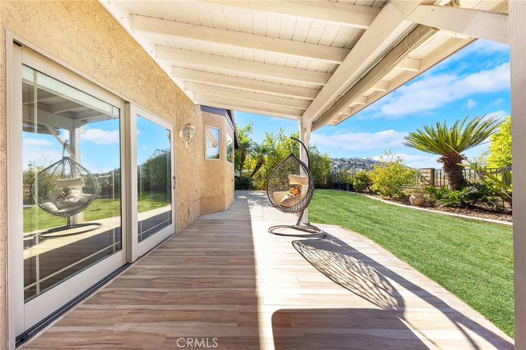 1523 Autumn Hill Road