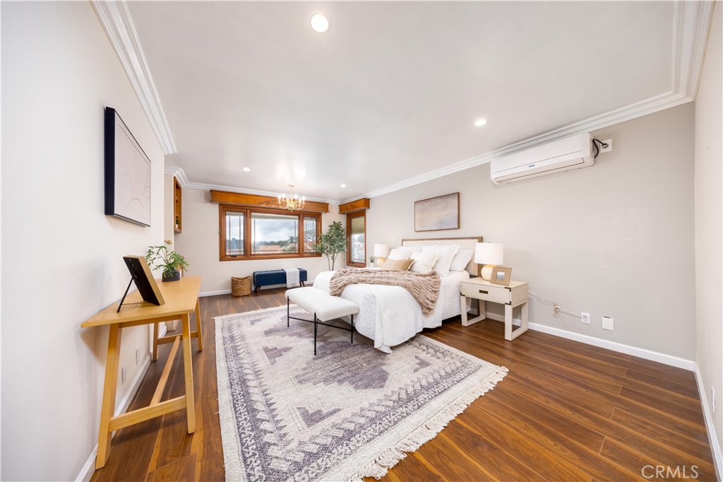 1523 Autumn Hill Road