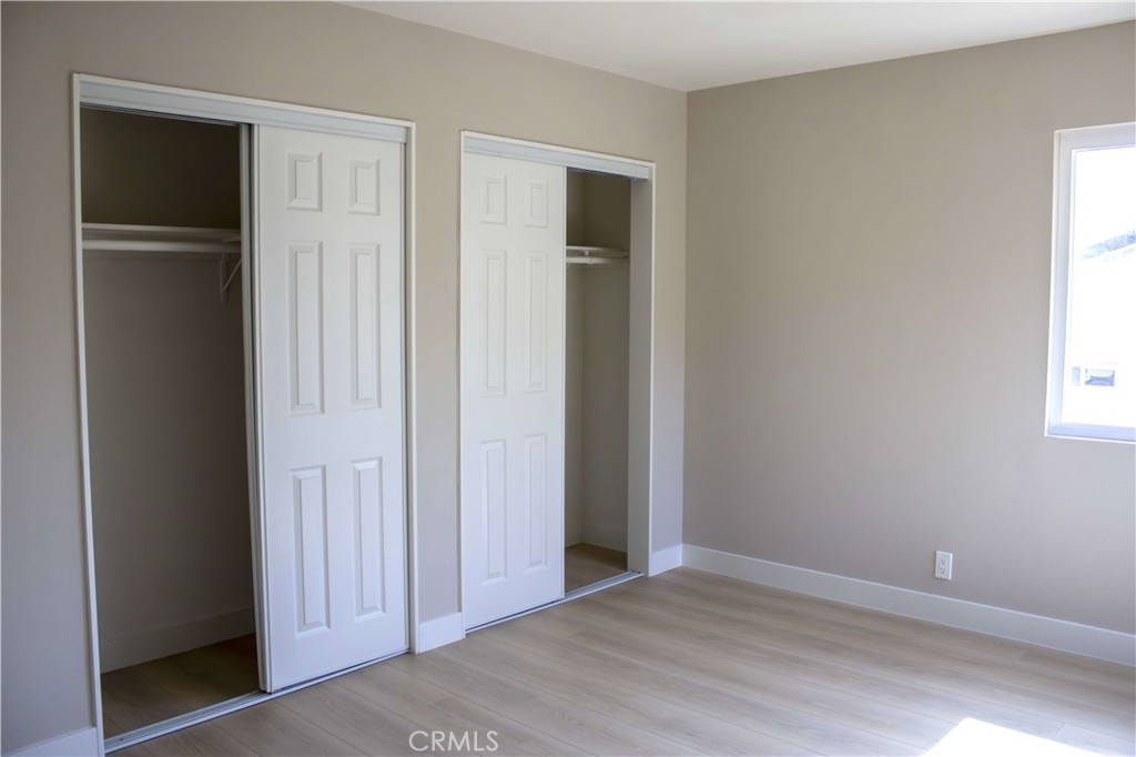 3302 Dolonita Avenue