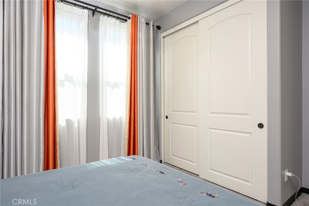 16009 Gardenhouse Avenue