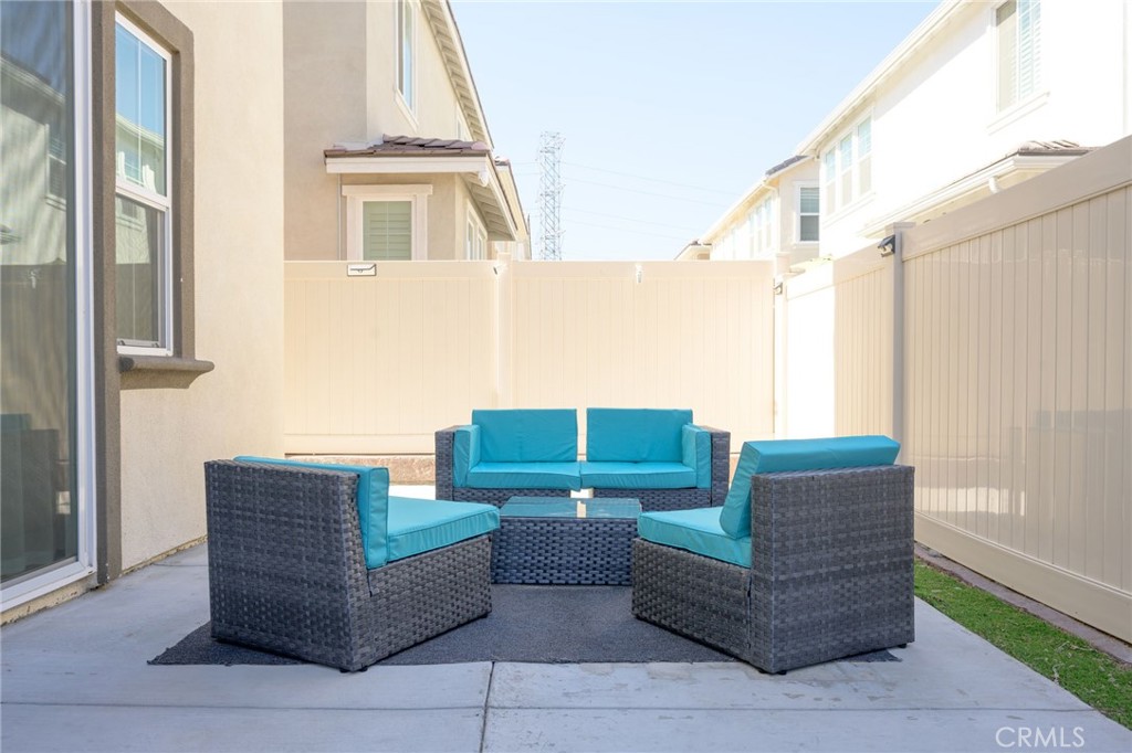 16009 Gardenhouse Avenue