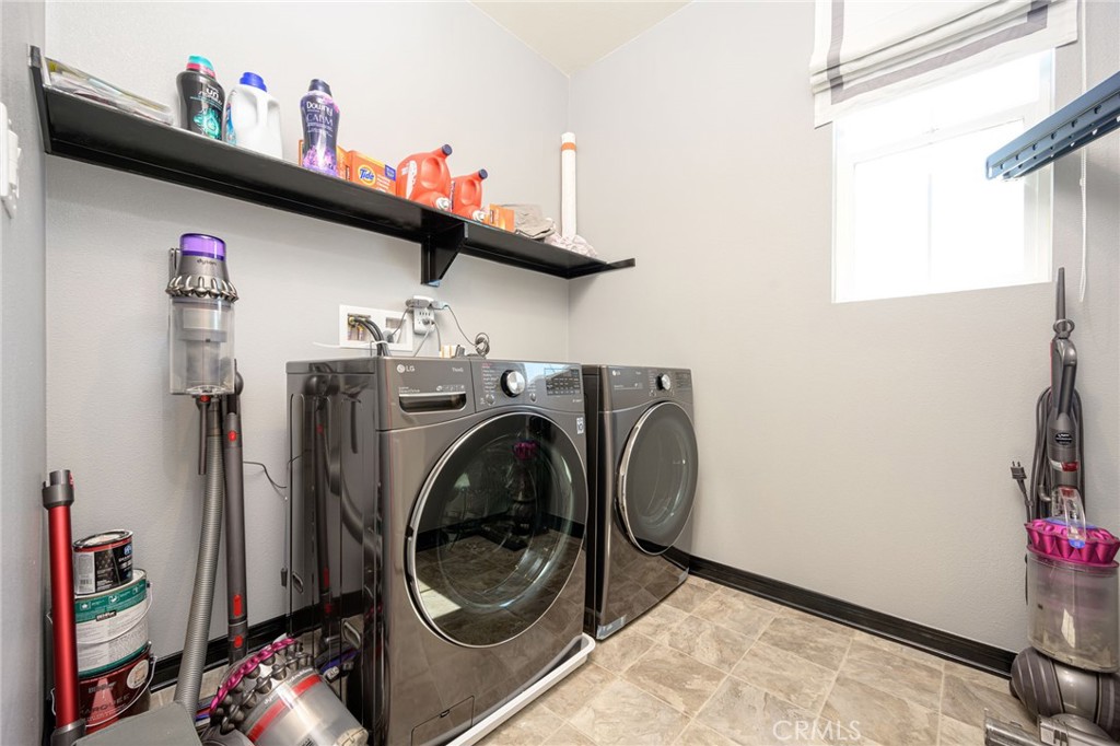 16009 Gardenhouse Avenue