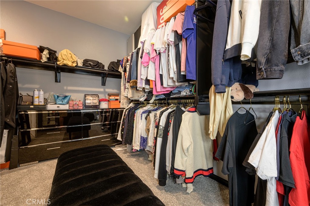 16009 Gardenhouse Avenue