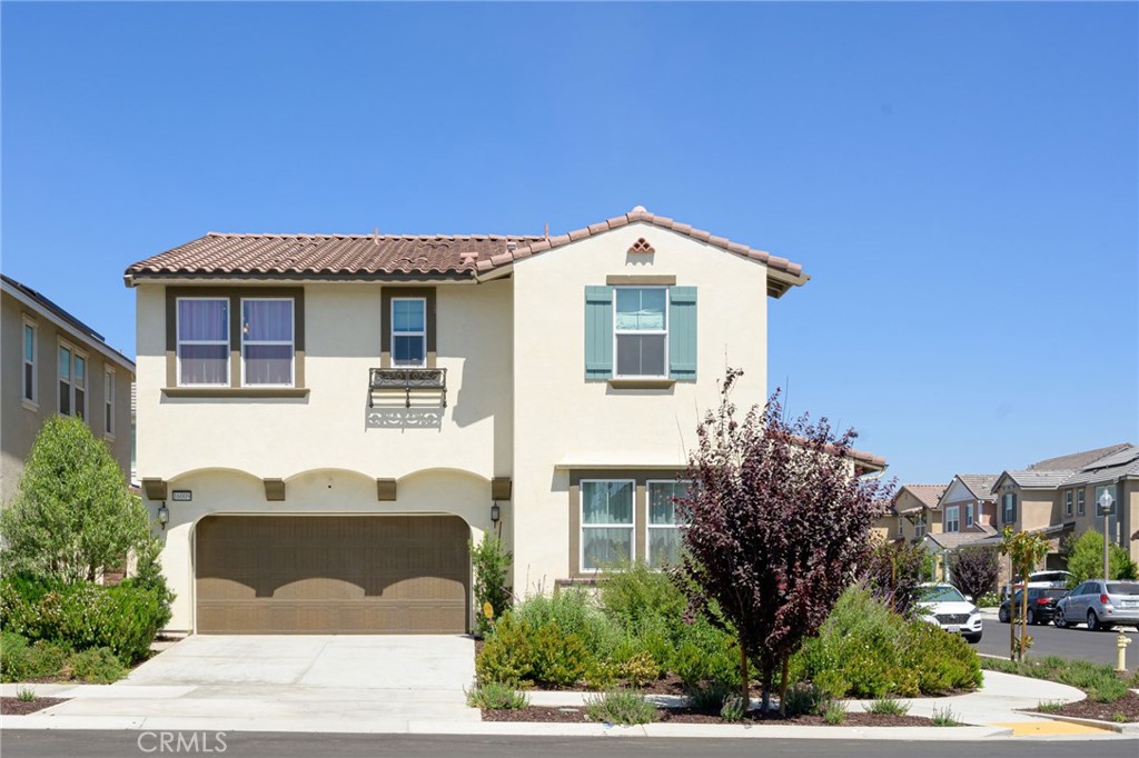 16009 Gardenhouse Avenue