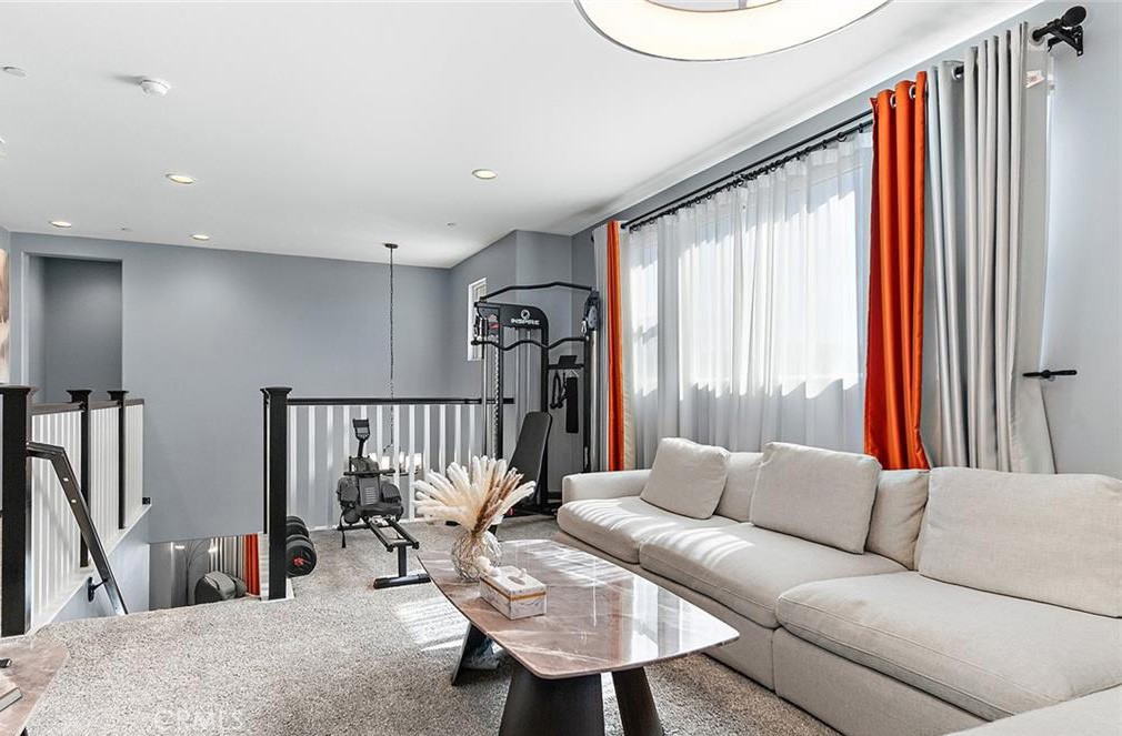 16009 Gardenhouse Avenue