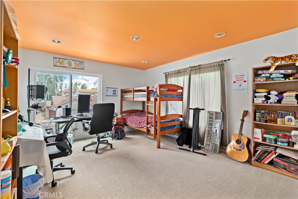 2728 Bayberry Way