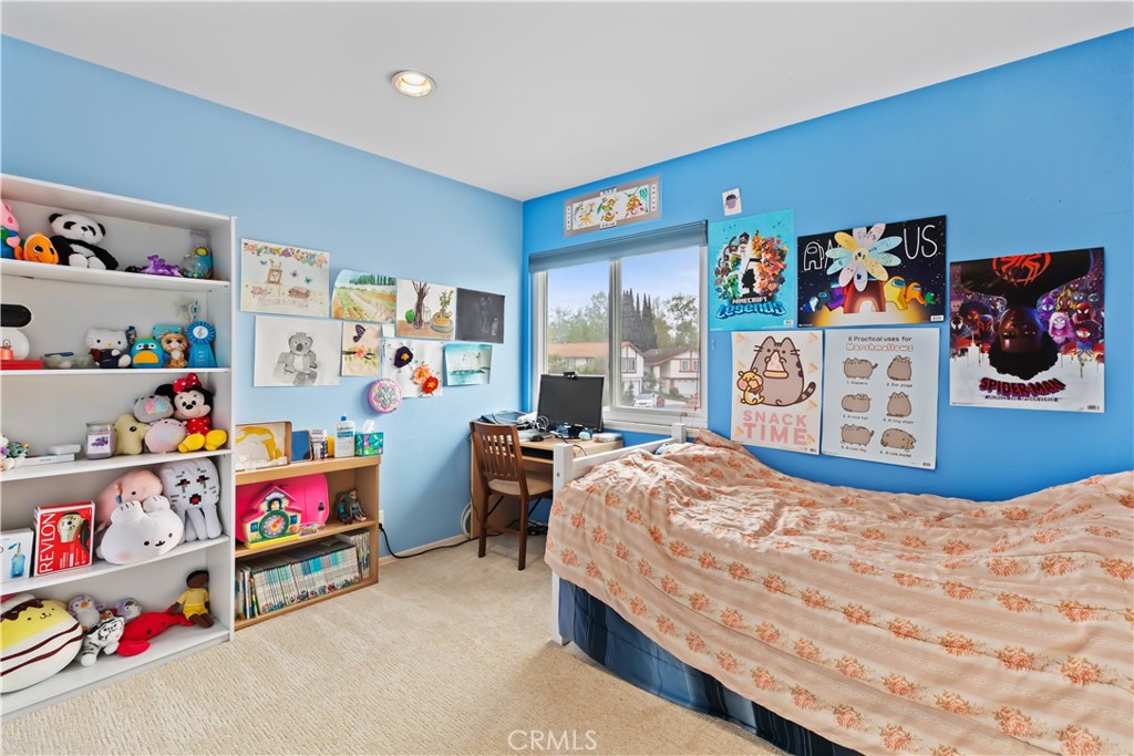2728 Bayberry Way