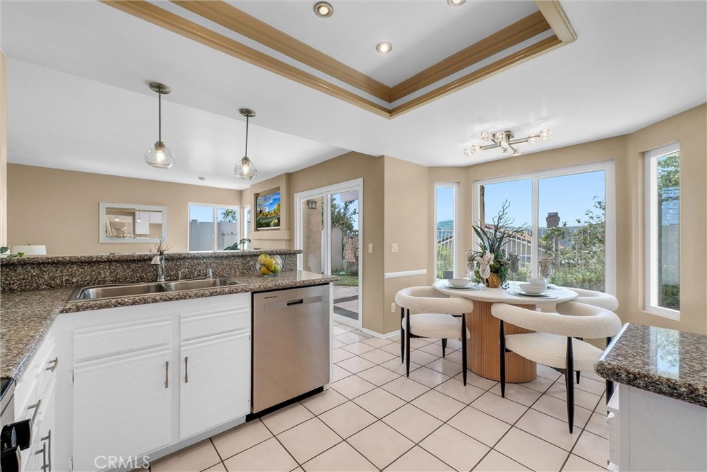 555 Fairbanks Street