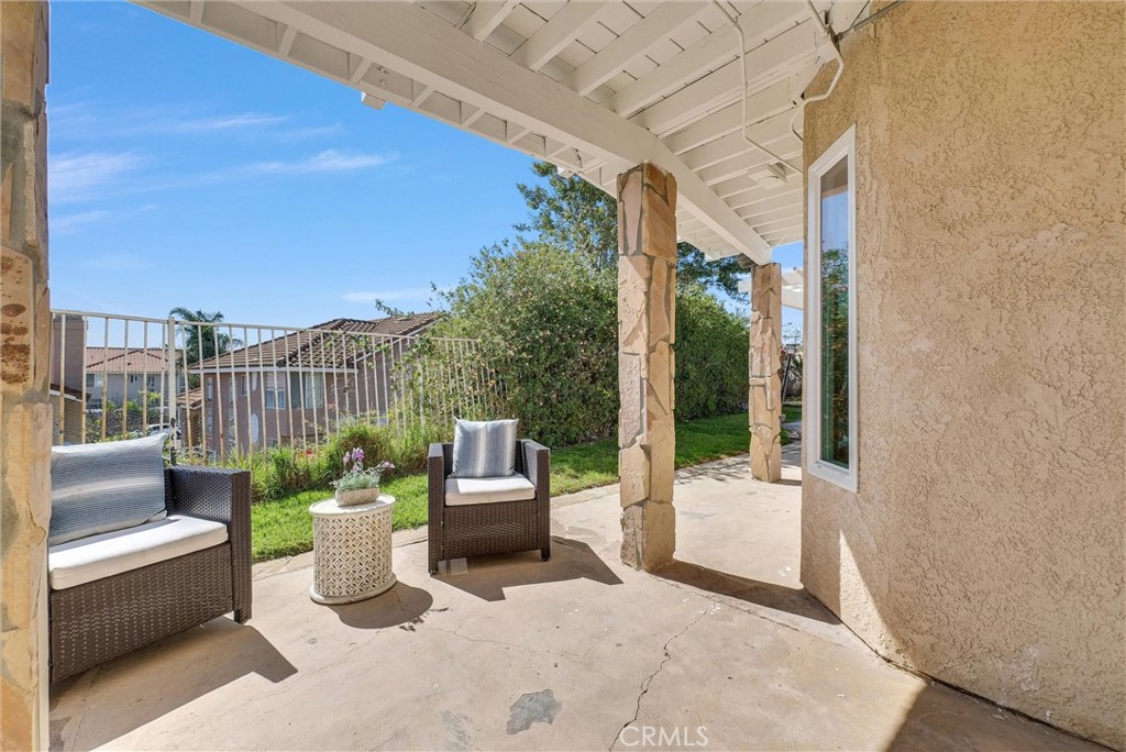 555 Fairbanks Street