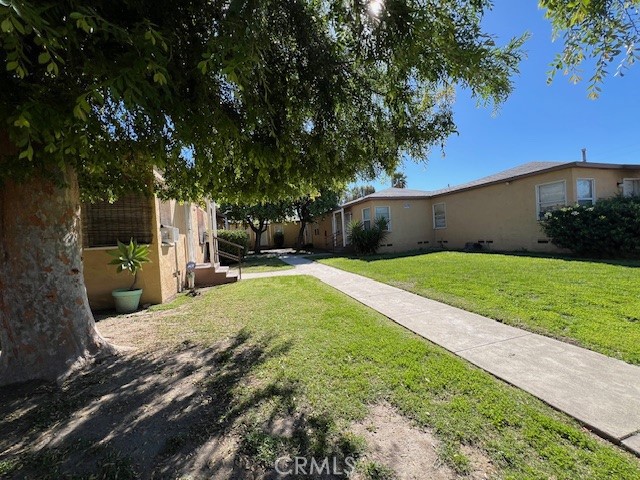 809 N Mountain View Avenue