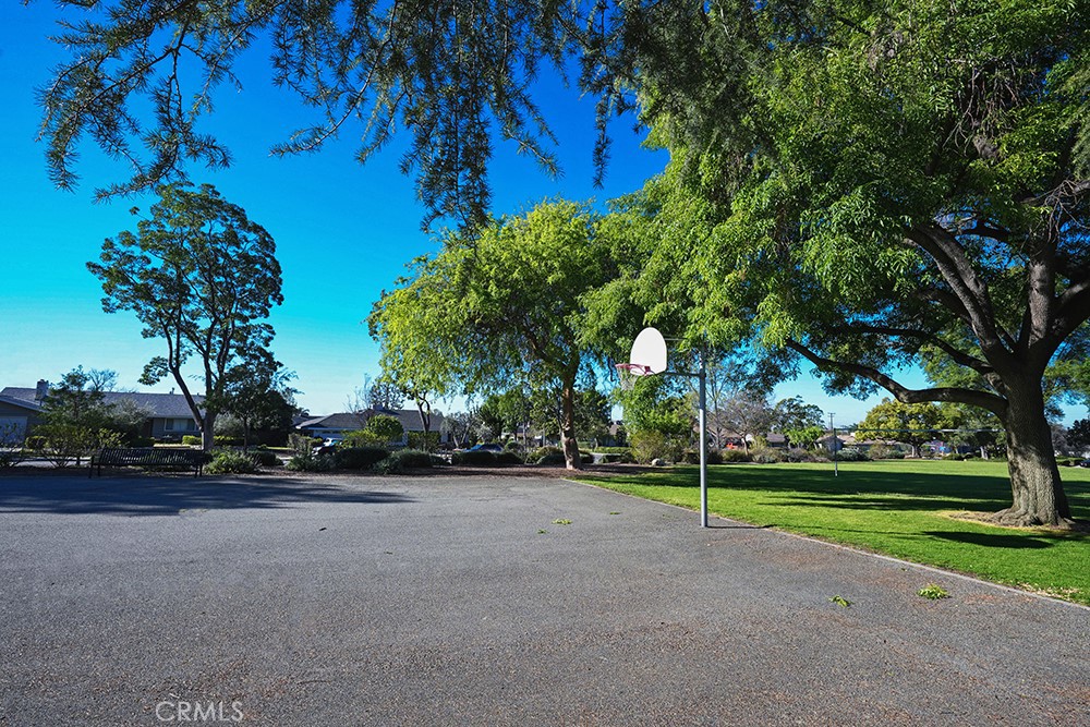 1643 Paine Court
